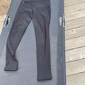 Horse riding knee patches breeches. Black ribbed. Size 26L